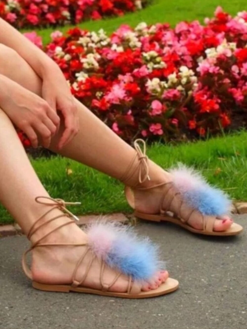Zara Faux Fur Feather Lace Up Gladiator Flat Sandals NWT Sz 39/8
